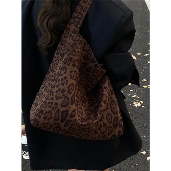 Leopard Print Handbag - Picture 8 of 9